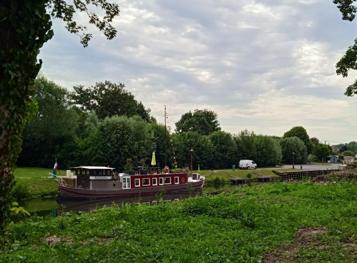 Aux 10 Ponts - Gite Aux Abords Du Fleuve La Somme - La Mer A 30 Min - La Nuit Pour 6 Voyageurs 외부 사진